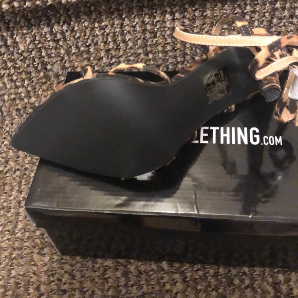 Leaopard heels from PLT. *never worn* - Picture 3 of 4